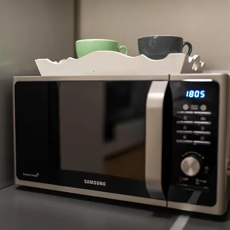 Danijela Lägenhet *